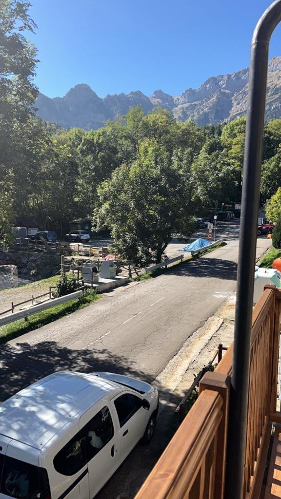 Cuniacha Villa Piedrafita de Jaca Bagian luar foto
